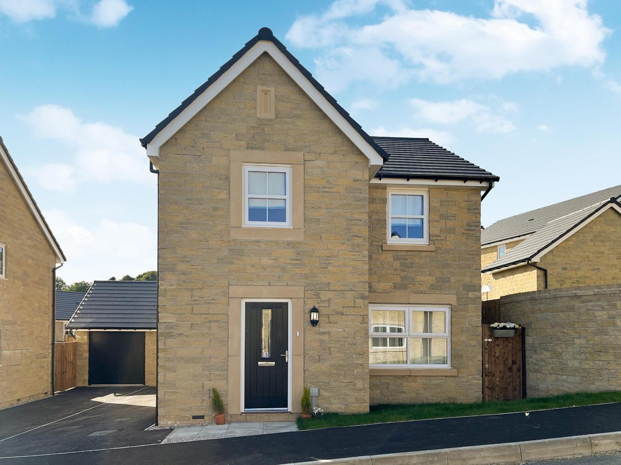 Oakstone House *